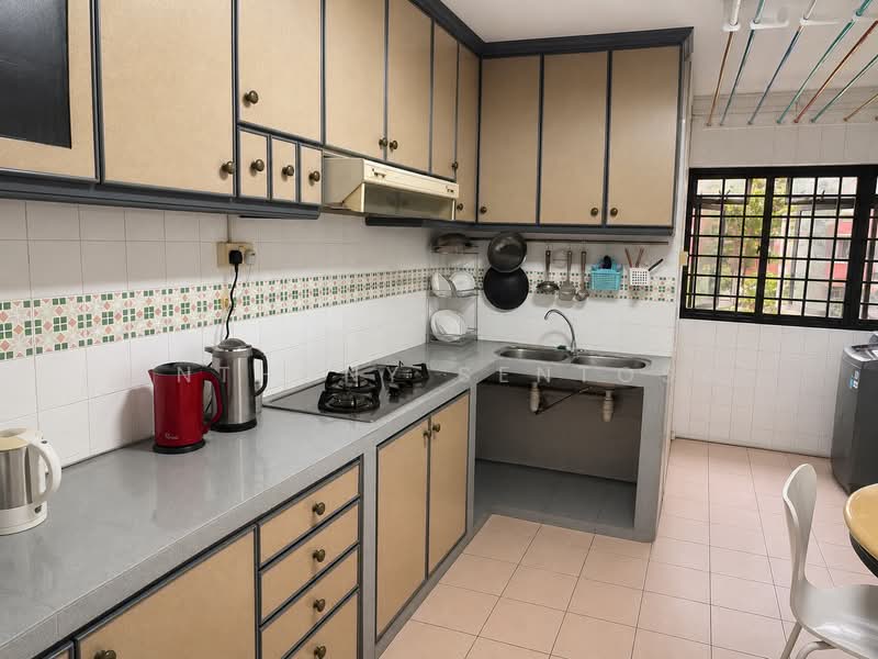 463 Hougang Avenue 10, 463 Hougang Avenue 10, Room Rental, 150 sqft, HDB Flat For Rent, by Anthony Sentosa, 500166092 - Kitchen - PropertyGuru.com.sg