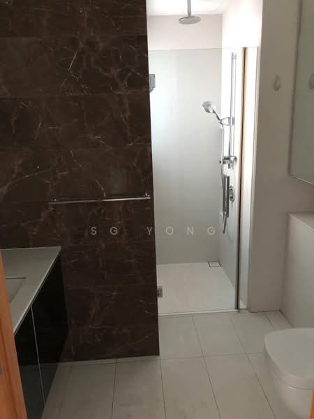 76 Shenton, 76 Shenton Way, 1 Bedroom, 624 sqft, Apartment For Rent, by SG Yong, 500166093 - Bathroom - PropertyGuru.com.sg