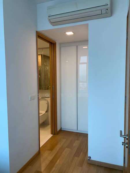76 Shenton, 76 Shenton Way, 1 Bedroom, 624 sqft, Apartment For Rent, by SG Yong, 500166093 - Bathroom - PropertyGuru.com.sg