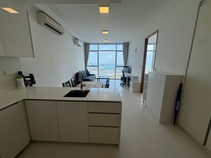 76 Shenton Way photo 2