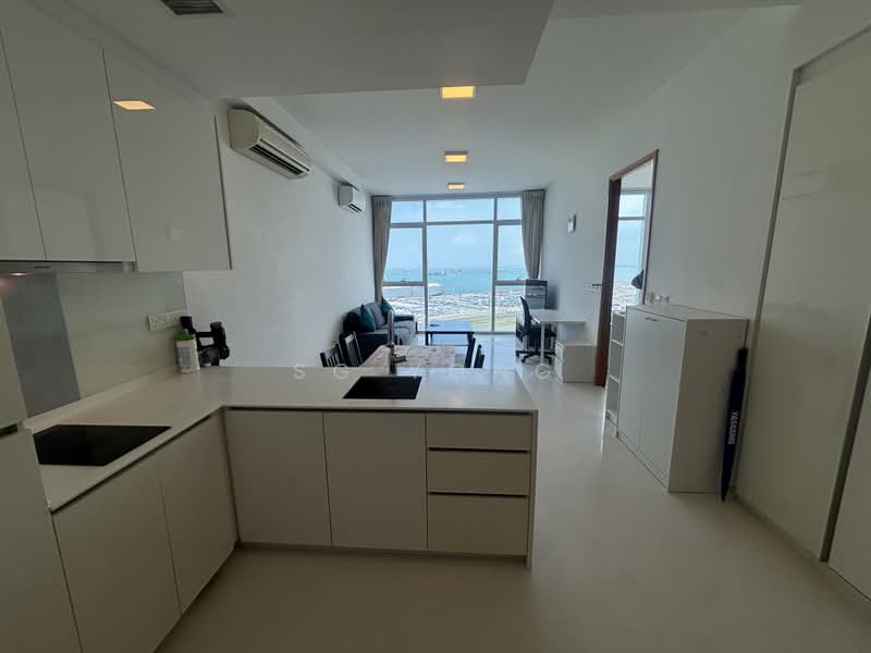 76 Shenton Way photo 5