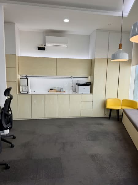 The Central, 6 Eu Tong Sen Street, 1,700 sqft, Office For Rent, by Alvin Tay, 500166097 - Interior - CommercialGuru.com.sg