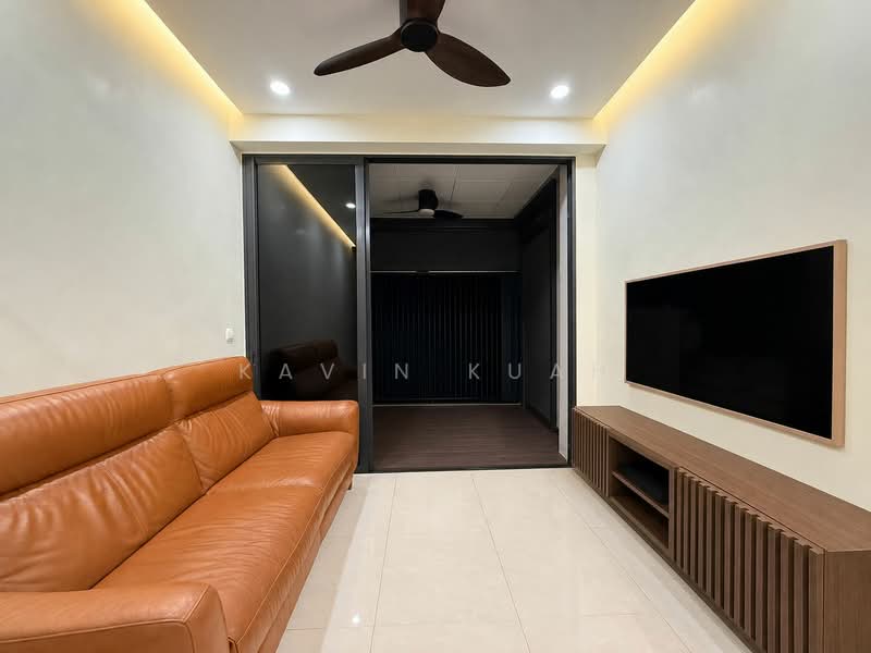 Whistler Grand, 109 West Coast Vale, 3 Bedrooms, 1,066 sqft, Condominium For Sale, by Kavin Kuah, 500166101 - Living Room - PropertyGuru.com.sg