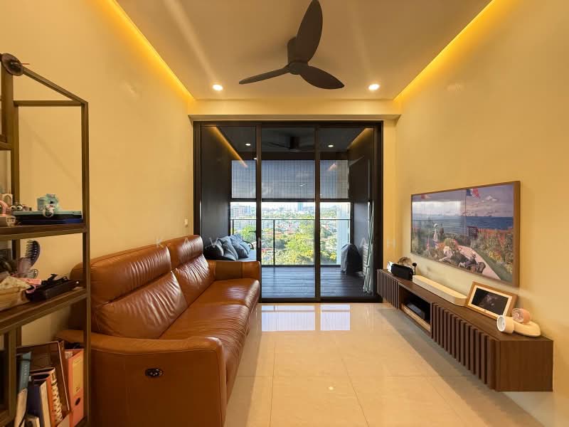 Whistler Grand, 109 West Coast Vale, 3 Bedrooms, 1,066 sqft, Condominium For Sale, by Kavin Kuah, 500166101 - Living Room - PropertyGuru.com.sg