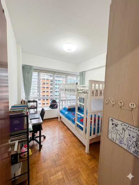 La Casa, 64 Woodlands Drive 16, 3 Bedrooms, 980 sqft, Condominium For Sale, by Leonard Gao 高永飞, 500166104 - Bedroom - PropertyGuru.com.sg