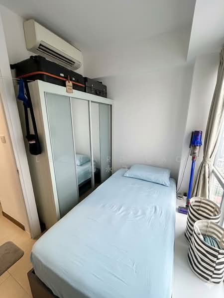 La Casa, 64 Woodlands Drive 16, 3 Bedrooms, 980 sqft, Condominium For Sale, by Leonard Gao 高永飞, 500166104 - Bedroom - PropertyGuru.com.sg