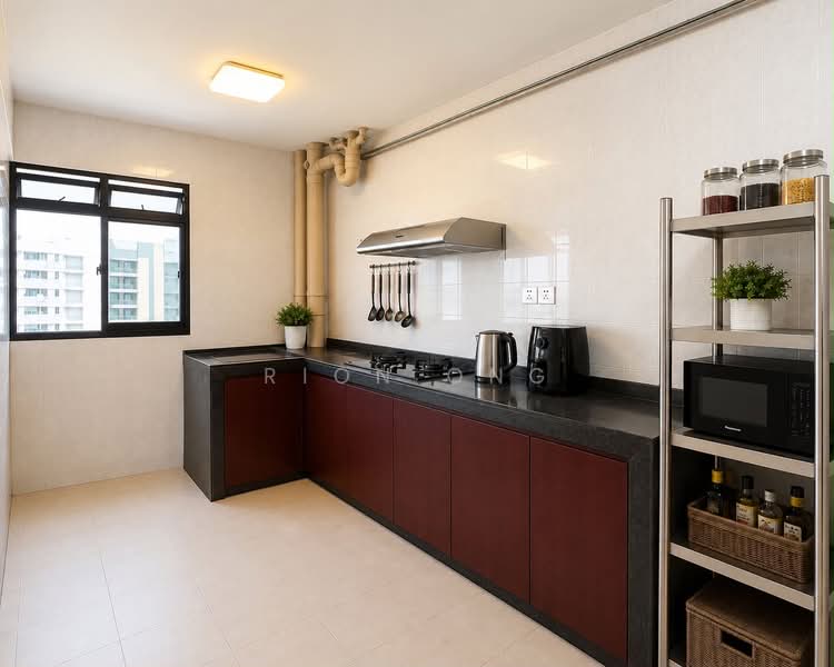 692A Choa Chu Kang Crescent, 692A Choa Chu Kang Crescent, 3 Bedrooms, 980 sqft, HDB Flat For Sale, by Rion Ong, 500166105 - Kitchen - PropertyGuru.com.sg