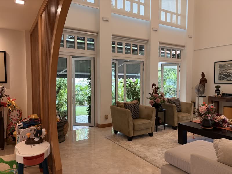 Frankel Estate, Siglap Plain, 5 Bedrooms, 4,800 sqft, Detached House For Sale, by Lynn Tay, 500166119 - Living Room - PropertyGuru.com.sg
