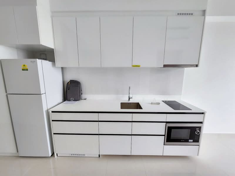 Parc Botannia, 10 Fernvale Street, 1 Bedroom, 506 sqft, Condominium For Rent, by Travis Seah, 500166123 - Kitchen - PropertyGuru.com.sg