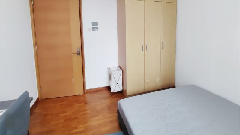 Queens, 10 Stirling Road, Room Rental, 100 sqft, Condominium For Rent, by Erica Yap, 500166127 - Bedroom - PropertyGuru.com.sg
