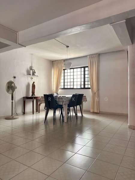 251 Hougang Avenue 3, 251 Hougang Avenue 3, 3 Bedrooms, 1,302 sqft, HDB Flat For Sale, by Patrick Ang, 500166128 - Dining Room - PropertyGuru.com.sg