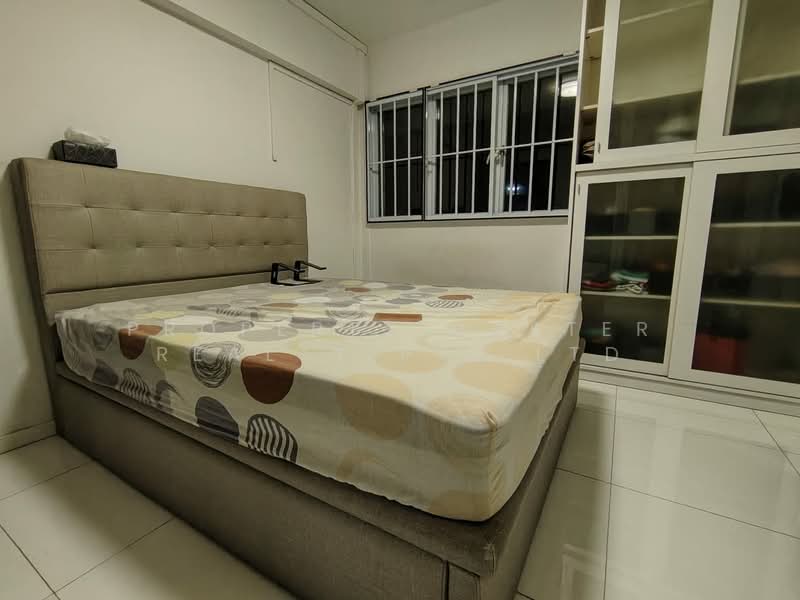 586 Cheng San Court, 586 Ang Mo Kio Avenue 3, 2 Bedrooms, 883 sqft, HDB Flat For Rent, by KEITH TOH, 500166130 - Bedroom - PropertyGuru.com.sg