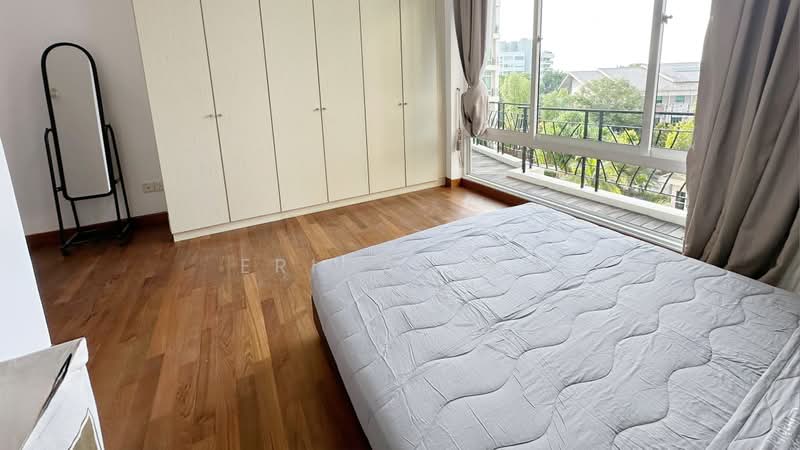 Sheares Ville, 9 Holt Road, Room Rental, 200 sqft, Condominium For Rent, by Erica Yap, 500166139 - Bedroom - PropertyGuru.com.sg