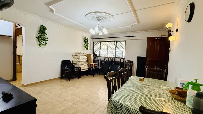 111 Serangoon North Avenue 1, 111 Serangoon North Avenue 1, 3 Bedrooms, 980 sqft, HDB Flat For Sale, by Faisal (Ryan MD), 500166145 - Living Room - PropertyGuru.com.sg