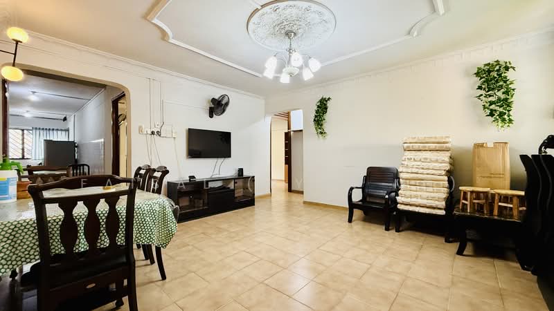 111 Serangoon North Avenue 1, 111 Serangoon North Avenue 1, 3 Bedrooms, 980 sqft, HDB Flat For Sale, by Faisal (Ryan MD), 500166145 - Living Room - PropertyGuru.com.sg