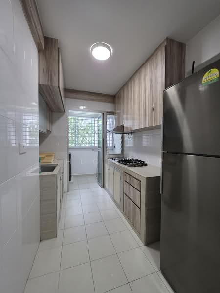 808C Chai Chee Road, 808C Chai Chee Road, 2 Bedrooms, 721 sqft, HDB Flat For Rent, by Chloe Yap, 500166151 - Kitchen - PropertyGuru.com.sg