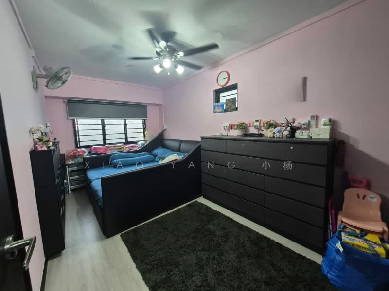 315 Sembawang Vista, 315 Sembawang Vista, Room Rental, 150 sqft, HDB Flat For Rent, by Xiao Yang 小杨, 500166156 - Bedroom - PropertyGuru.com.sg