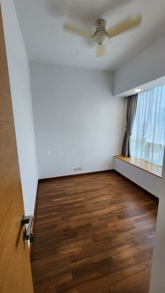 Twin Regency, 26 Kim Tian Road, 3 Bedrooms, 1,442 sqft, Condominium For Rent, by Regina Lim, 500166157 - Bedroom 3 - PropertyGuru.com.sg