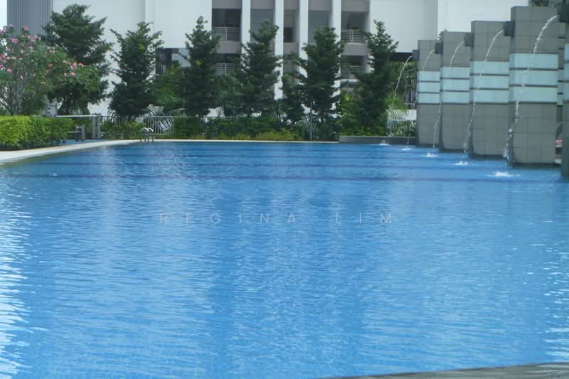 Twin Regency, 26 Kim Tian Road, 3 Bedrooms, 1,442 sqft, Condominium For Rent, by Regina Lim, 500166157 - Main Pool - PropertyGuru.com.sg