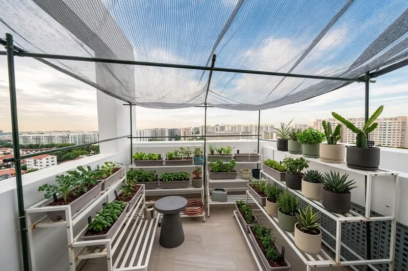 Tanamera Crest, 6 Pari Dedap Walk, 4 Bedrooms, 2,014 sqft, Condominium For Sale, by Shanel Liew, 500166160 - Balcony - PropertyGuru.com.sg