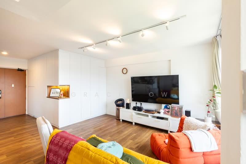 110A Depot Road, 110A Depot Road, 3 Bedrooms, 990 sqft, HDB Flat For Sale, by Gracia Ow, 500166163 - Living Room - PropertyGuru.com.sg