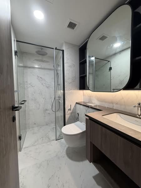 Sceneca Residence, Tanah Merah Kechil Link, 2 Bedrooms, 678 sqft, Condominium For Rent, by Ong Sok Hoen (Kelly), 500166164 - Bathroom - PropertyGuru.com.sg
