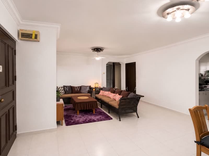 367 Tampines Street 34, 367 Tampines Street 34, 3 Bedrooms, 1,076 sqft, HDB Flat For Sale, by Anwar Chan, 500166165 - Living Room - PropertyGuru.com.sg