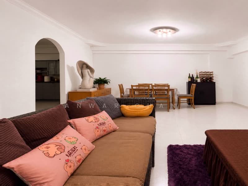 367 Tampines Street 34, 367 Tampines Street 34, 3 Bedrooms, 1,076 sqft, HDB Flat For Sale, by Anwar Chan, 500166165 - Living Room - PropertyGuru.com.sg