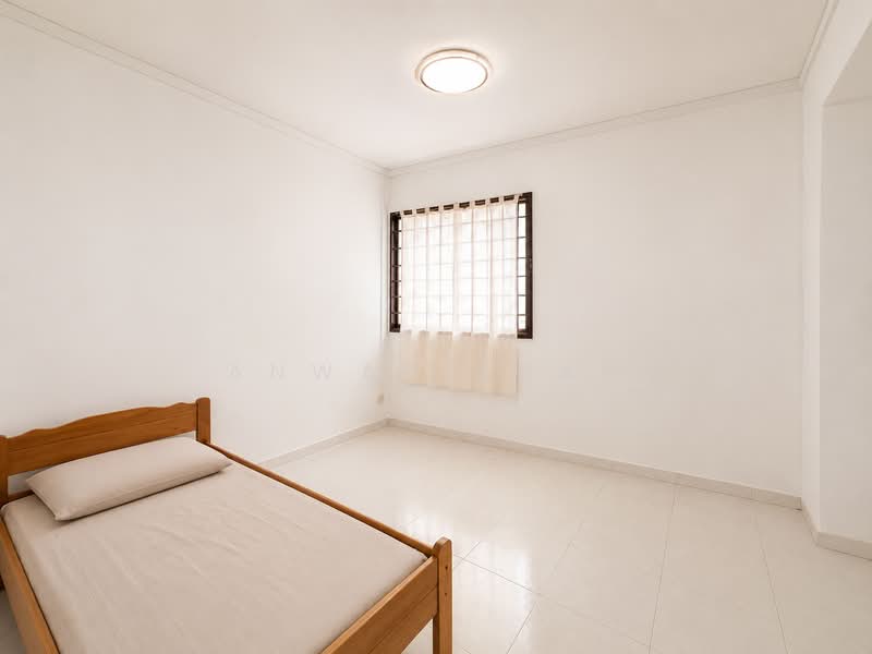 367 Tampines Street 34, 367 Tampines Street 34, 3 Bedrooms, 1,076 sqft, HDB Flat For Sale, by Anwar Chan, 500166165 - Bedroom - PropertyGuru.com.sg