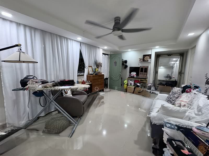 856 Tampines Street 82, 856 Tampines Street 82, 3 Bedrooms, 904 sqft, HDB Flat For Sale, by Sharique Tan, 500166170 - Living Room - PropertyGuru.com.sg
