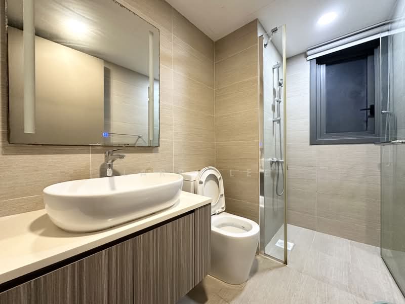 Northwave EC, 111 Woodlands View, 2 Bedrooms, 753 sqft, Executive Condominium For Rent, by Larry Lee, 500166171 - Bathroom - PropertyGuru.com.sg