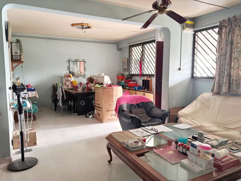 247 Kim Keat Link, 247 Kim Keat Link, 3 Bedrooms, 1,119 sqft, HDB Flat For Sale, by Angeline Lee, 500166177 - Living Room - PropertyGuru.com.sg