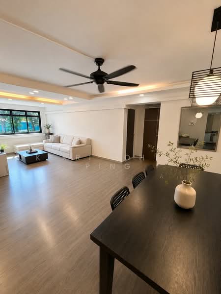 136 Bishan Street 12, 136 Bishan Street 12, 4 Bedrooms, 1,302 sqft, HDB Flat For Sale, by Kerri Koh Li Ping, 500166179 - Living Room - PropertyGuru.com.sg