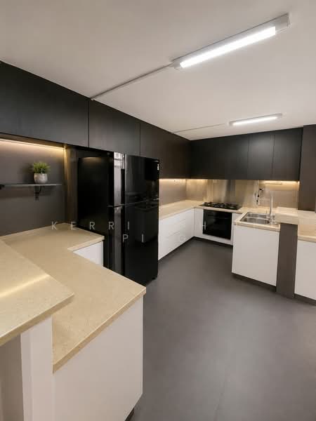 136 Bishan Street 12, 136 Bishan Street 12, 4 Bedrooms, 1,302 sqft, HDB Flat For Sale, by Kerri Koh Li Ping, 500166179 - Kitchen - PropertyGuru.com.sg
