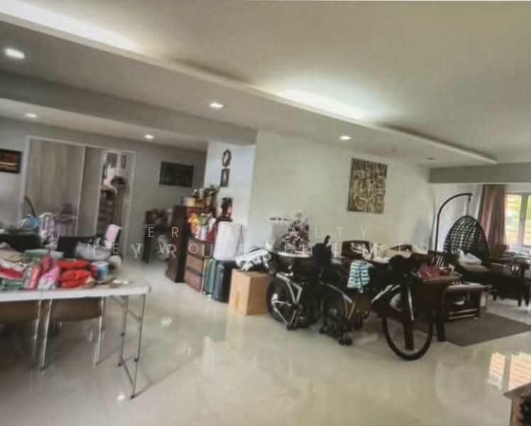 135 Pasir Ris Street 11, 135 Pasir Ris Street 11, 4 Bedrooms, 1,582 sqft, HDB Flat For Sale, by MARTIN, 500166180 - PropertyGuru.com.sg