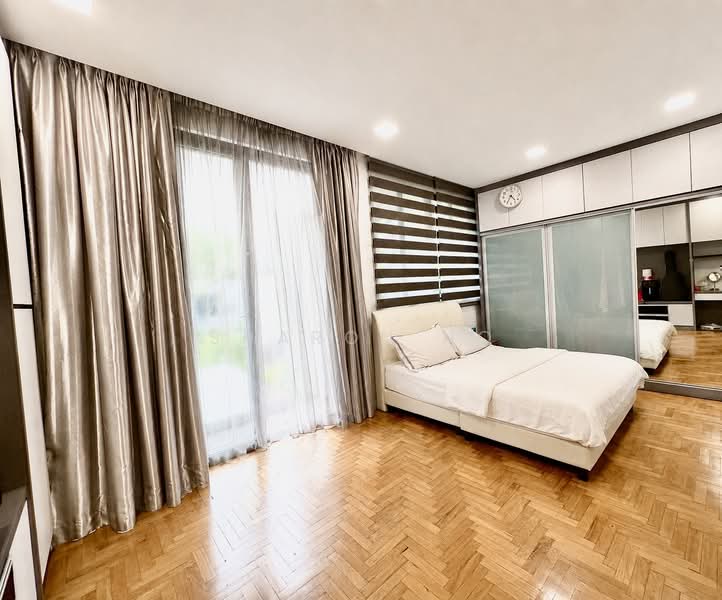Elias Terrace, Elias Terrace, 5 Bedrooms, 3,700 sqft, Terraced House For Sale, by Sharon Ho, 500166183 - Bedroom - PropertyGuru.com.sg