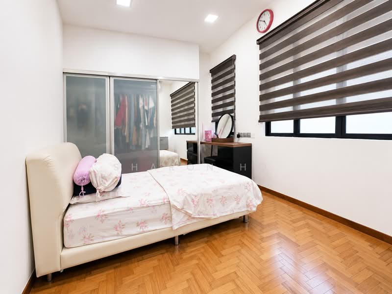 Elias Terrace, Elias Terrace, 5 Bedrooms, 3,700 sqft, Terraced House For Sale, by Sharon Ho, 500166183 - Bedroom - PropertyGuru.com.sg
