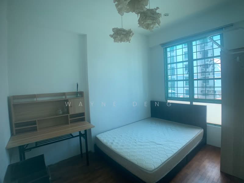 The Sunny Spring, 50 Lorong 40 Geylang, 7 Bedrooms, 1,200 sqft, Apartment For Rent, by Wayne Deng, 500166184 - Bedroom - PropertyGuru.com.sg