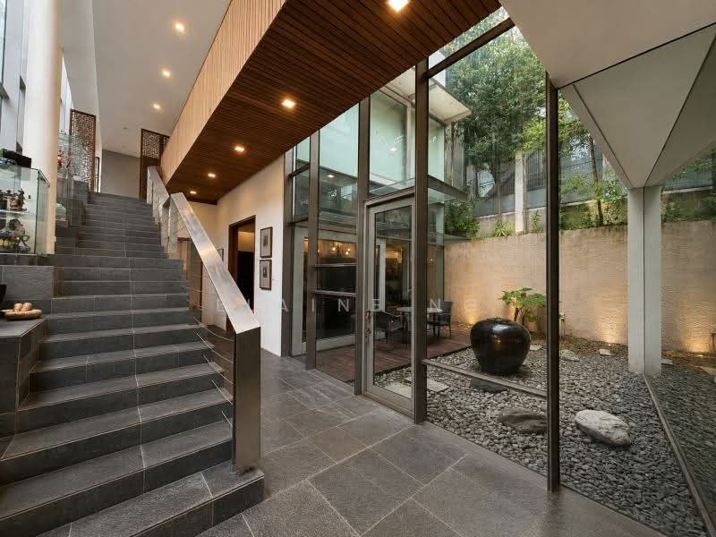 ❤️ Bungalow ❤️ Botanic Gardens ❤️ 1km SJI, SCGS, Berrima Camborne Kheam Hock Harlyn Trevose Narooma Dalkeith, 5 Bedrooms, 6,000 sqft, Bungalow House For Sale, by ELAINE NG, 500166185 - PropertyGuru.com.sg