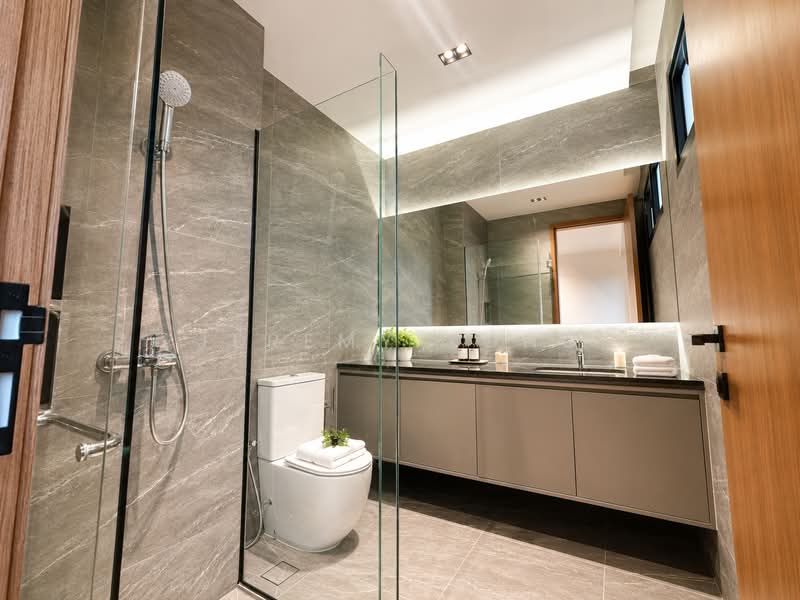 BRAND NEW INTER-TERRACE JALAN SANKAM, , 5 Bedrooms, 4,834 sqft, Terraced House For Sale, by Jeremy Yong, 500166186 - Junior Master Bathroom - PropertyGuru.com.sg
