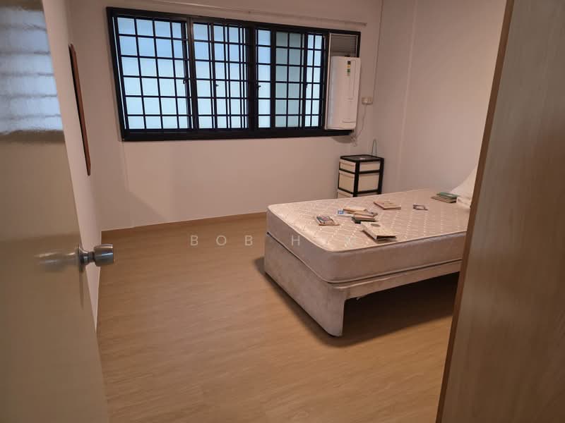 932 Yishun Central 1, 932 Yishun Central 1, 4 Bedrooms, 1,323 sqft, HDB Flat For Sale, by Bob Hum, 500166200 - Bedroom - PropertyGuru.com.sg