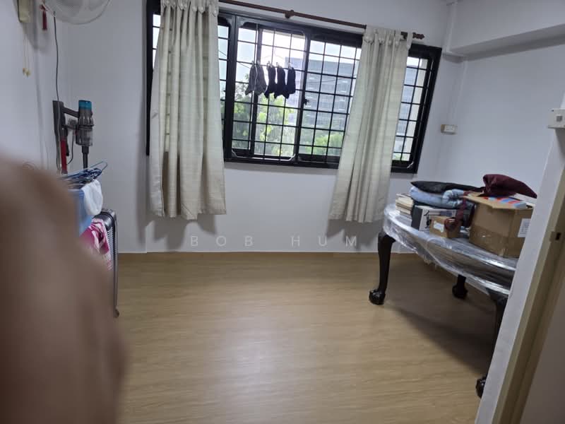 932 Yishun Central 1, 932 Yishun Central 1, 4 Bedrooms, 1,323 sqft, HDB Flat For Sale, by Bob Hum, 500166200 - Bedroom - PropertyGuru.com.sg