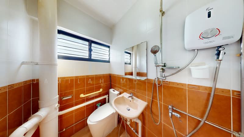 109 Tampines Street 11, 109 Tampines Street 11, 2 Bedrooms, 796 sqft, HDB Flat For Sale, by Jamilah Md Yusof, 500166205 - PropertyGuru.com.sg