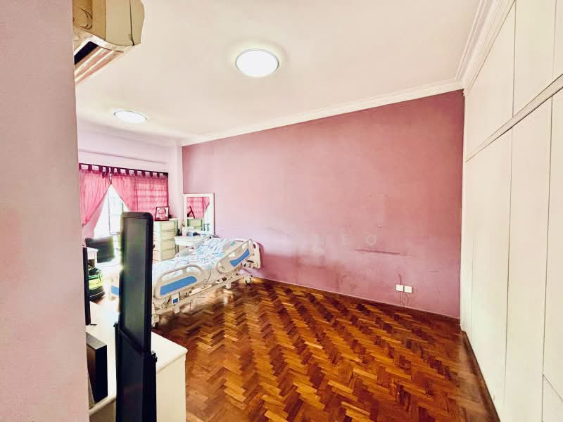 Chiltern Park, 131 Serangoon Avenue 3, 3 Bedrooms, 1,571 sqft, Condominium For Sale, by Louis Neo, 500166214 - Bedroom - PropertyGuru.com.sg