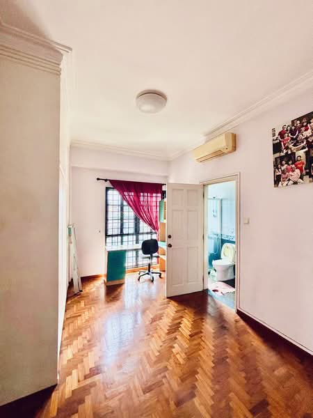Chiltern Park, 131 Serangoon Avenue 3, 3 Bedrooms, 1,571 sqft, Condominium For Sale, by Louis Neo, 500166214 - Study - PropertyGuru.com.sg