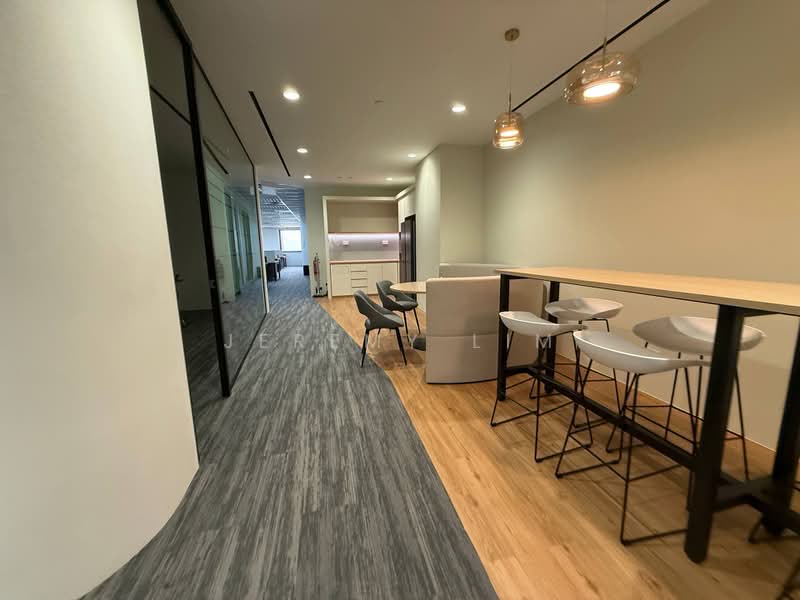 Premium Office, Seaview! Sheltered to MRT under 1 Min!, Prince Edward MRT!!, 2,390 sqft, Office For Rent, by Jeremy Lim, 500166236 - Corridor - CommercialGuru.com.sg
