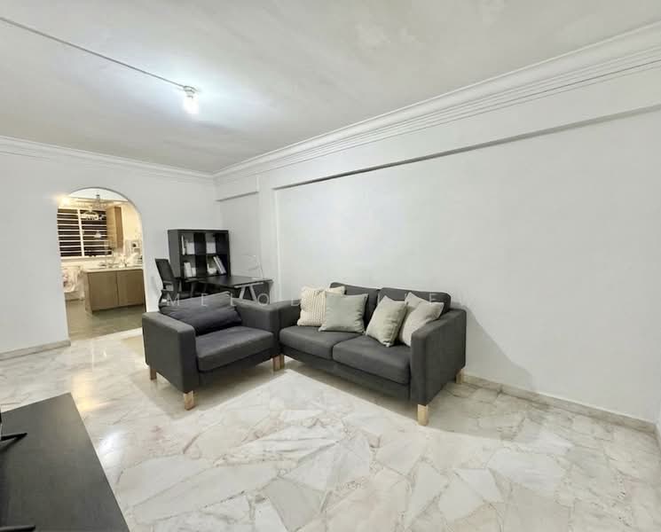 159 Lorong 1 Toa Payoh, 159 Lorong 1 Toa Payoh, 3 Bedrooms, 700 sqft, HDB Flat For Sale, by Melody Liew, 500166246 - Living Room - PropertyGuru.com.sg