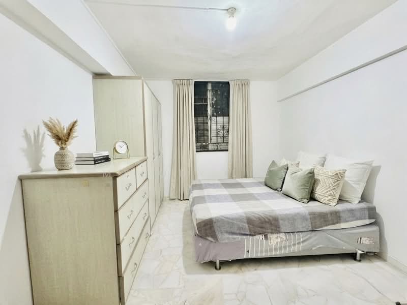 159 Lorong 1 Toa Payoh, 159 Lorong 1 Toa Payoh, 3 Bedrooms, 700 sqft, HDB Flat For Sale, by Melody Liew, 500166246 - Bedroom - PropertyGuru.com.sg