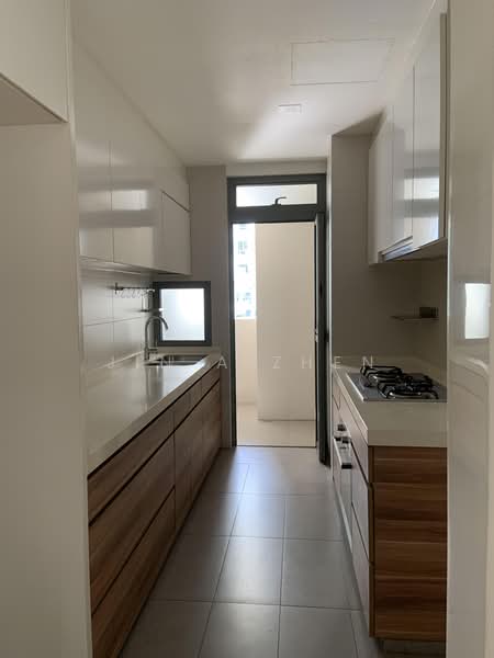 Skies Miltonia, 33 Miltonia Close, 4 Bedrooms, 1,313 sqft, Condominium For Sale, by Jin Aizhen, 500166249 - Kitchen - PropertyGuru.com.sg