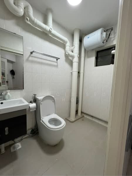 233 Compassvale Walk, 233 Compassvale Walk, 3 Bedrooms, 1,323 sqft, HDB Flat For Sale, by Francis Seo Tho, 500166254 - PropertyGuru.com.sg